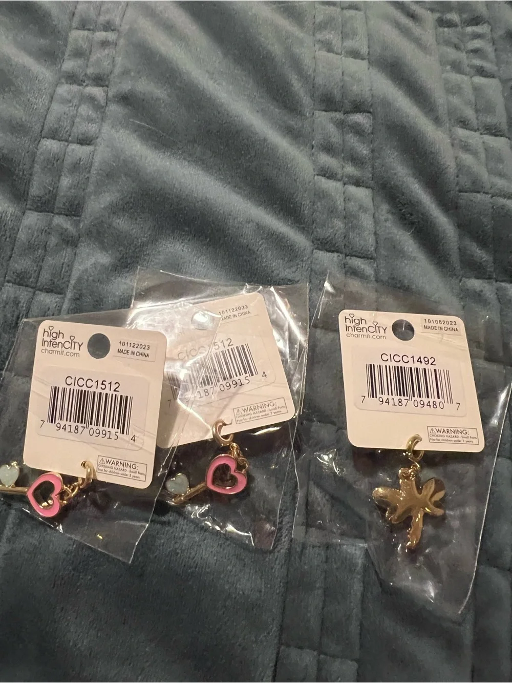 Charm It Gold-Tone Bracelet and Pink Enamel Charm Set Dragonfly, Key to My Heart